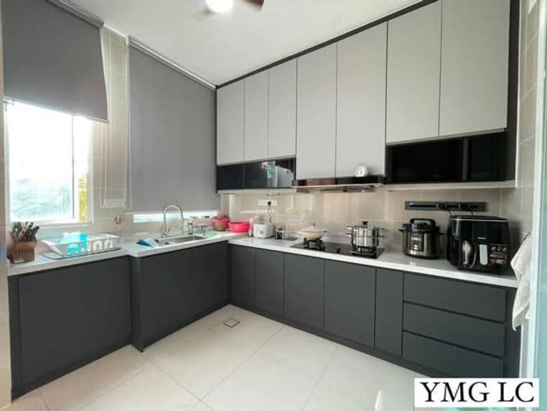 Semi-Detached House for Sale in Setia Eco Park (Setia Alam) - Jennie Chew - Kitchen - PropertyGuru.com.my
