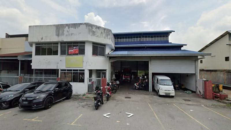 Kilang untuk Dijual di Taman Universiti Indah (Seri Kembangan) - Natalie Loke - Exterior - PropertyGuru.com.my