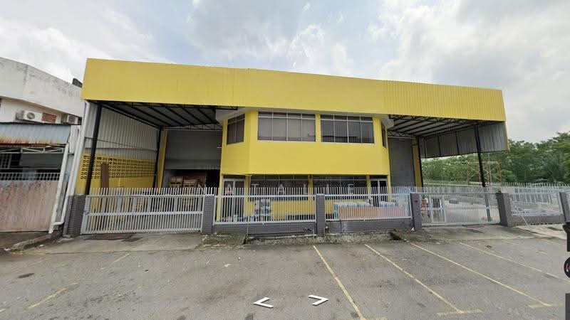 Kilang untuk Dijual di Taman Universiti Indah (Seri Kembangan) - Natalie Loke - Exterior - PropertyGuru.com.my