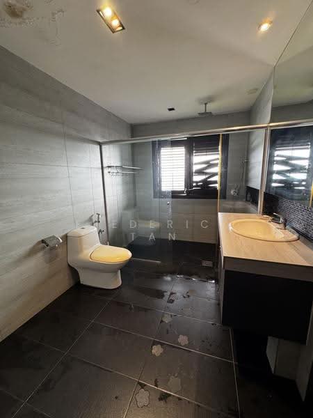 Condominium for Sale at Armanee Terrace II - Frederick Tan - Bathroom - PropertyGuru.com.my
