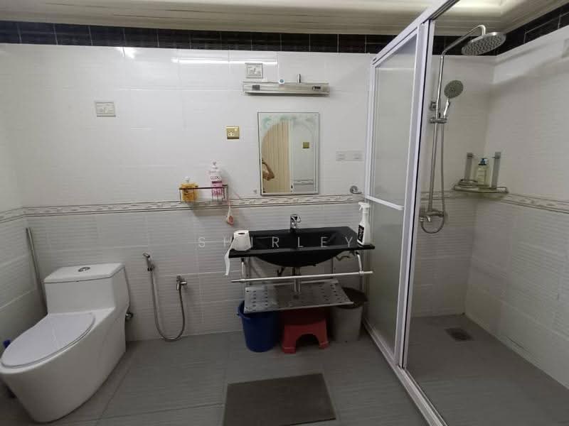 Bungalow House for Sale in Country Heights (Kajang) - Shirley Sea - Bathroom - PropertyGuru.com.my