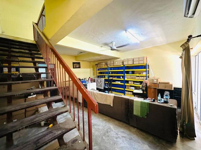 2-storey Terraced House for Sale in Taman Tun Dr Ismail Jaya (Shah Alam) - Wan Azlan Ahmad - PropertyGuru.com.my