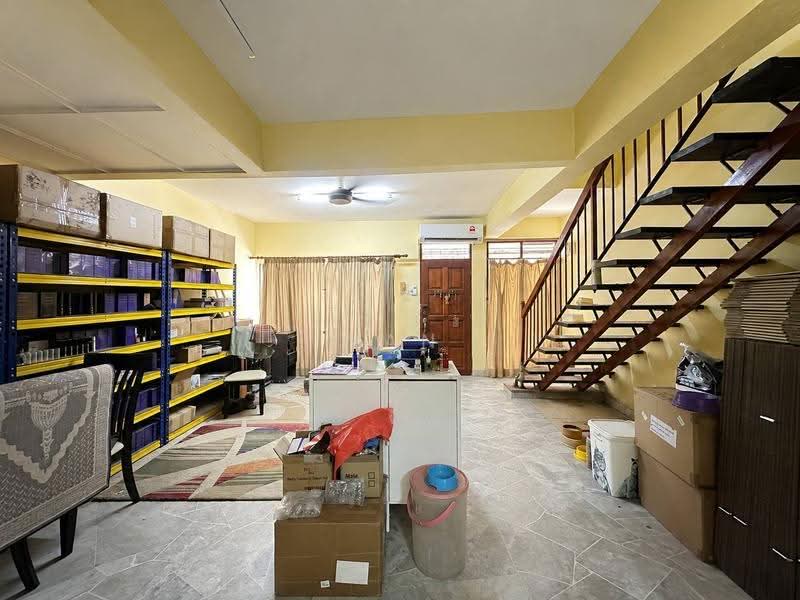 2-storey Terraced House for Sale in Taman Tun Dr Ismail Jaya (Shah Alam) - Wan Azlan Ahmad - PropertyGuru.com.my