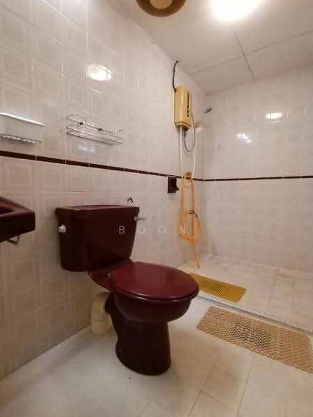 Pangsapuri untuk Dijual di Mutiara View - Boon Siew - Bathroom - PropertyGuru.com.my