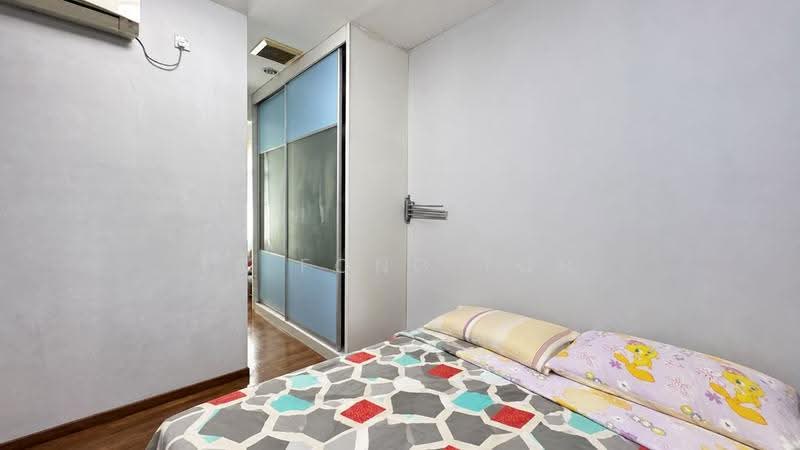 Rumah Kluster untuk Dijual di Taman Mount Austin (Tebrau) - Ee Fong Toh - Bedroom - PropertyGuru.com.my