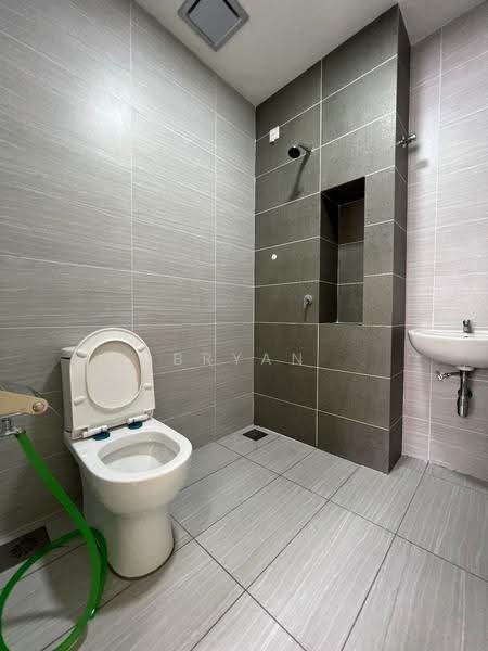 Rumah Teres 2-Tingkat untuk Disewa di Sunsuria City (Dengkil) - Bryan Yeoh - Bathroom - PropertyGuru.com.my