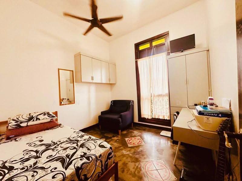 Semi-Detached House for Sale in Bandar Dato Onn (Tebrau) - Annuur Ahmad - Bedroom - PropertyGuru.com.my