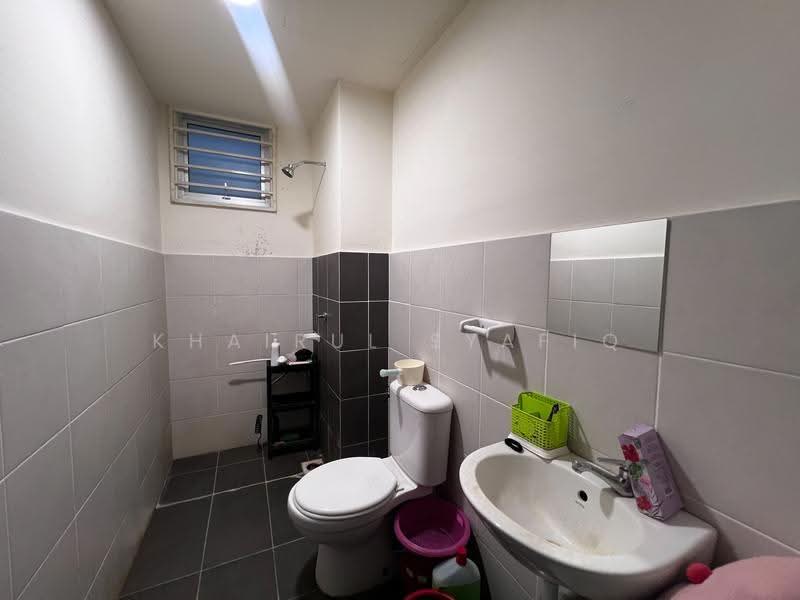 Pangsapuri untuk Disewa di Melodi Perdana - Khairul Syafiq - Bathroom - PropertyGuru.com.my