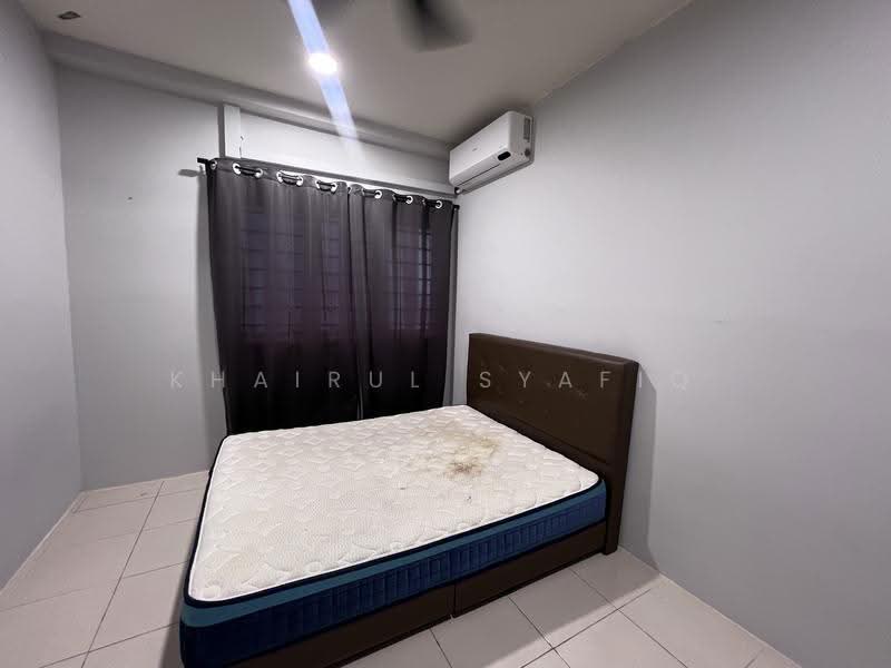 Pangsapuri untuk Disewa di Melodi Perdana - Khairul Syafiq - Bedroom - PropertyGuru.com.my