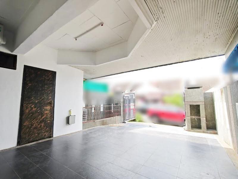 1-storey Terraced House for Rent in Taman Daya (Johor Bahru) - Merry Chua - Exterior - PropertyGuru.com.my