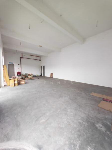 Warehouse for Rent in Eco Business Park 2 Senai (Senai) - Wennes Go - Interior - PropertyGuru.com.my