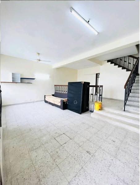 Rumah Teres 2-Tingkat untuk Dijual di Taman Pelangi (Johor Bahru) - Ee Fong Toh - Living Room - PropertyGuru.com.my