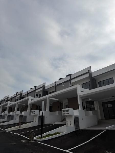 Townhouse for Sale in Balakong (Selangor) - Yance Liew - Exterior - PropertyGuru.com.my