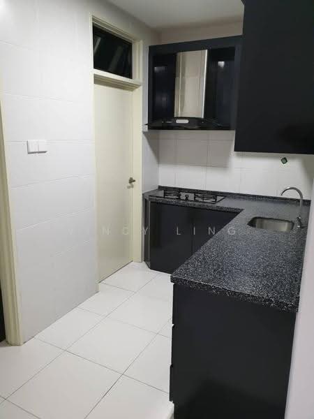 Service Residence for Sale at Sky Peak Residences - Vincy Ling - Kitchen - PropertyGuru.com.my