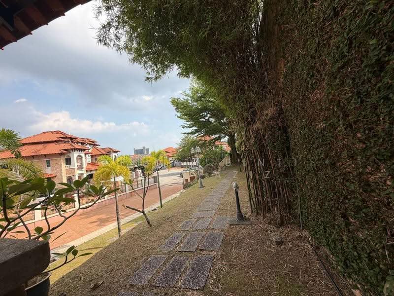 Semi-Detached House for Sale in Seksyen 7 (Shah Alam) - Rafedah Binti Abdul Aziz - Exterior - PropertyGuru.com.my