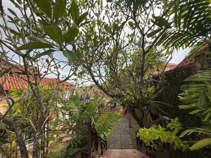 Semi-Detached House for Sale in Seksyen 7 (Shah Alam) - Rafedah Binti Abdul Aziz - Exterior - PropertyGuru.com.my