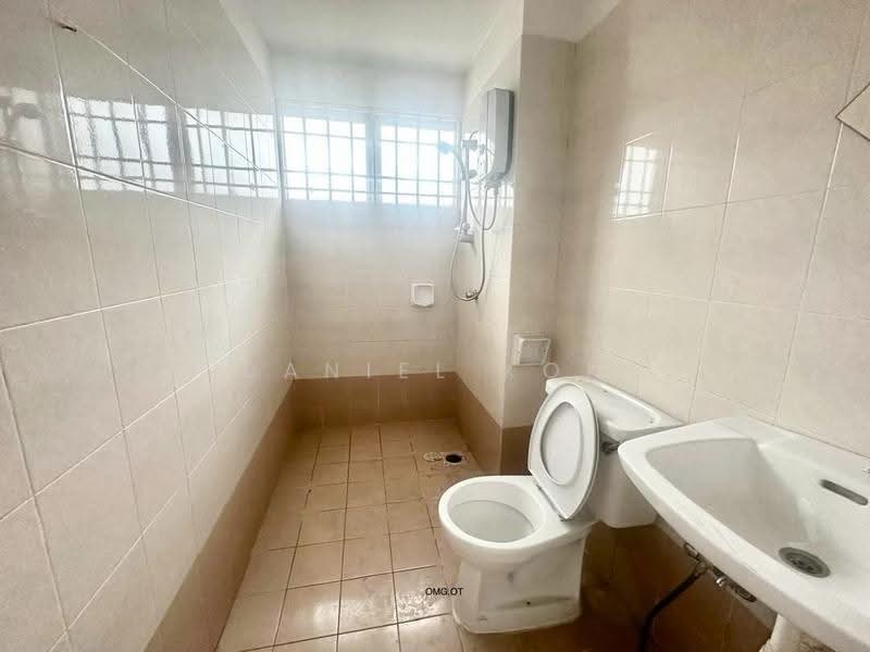 2-storey Terraced House for Sale in Bandar Botanic (Klang) - Daniel Kok - Bathroom - PropertyGuru.com.my
