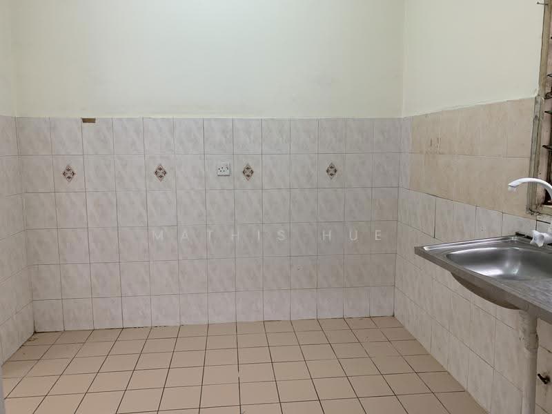 Condominium for Sale at Puncak Damansara - Mathis Hue - Kitchen - PropertyGuru.com.my