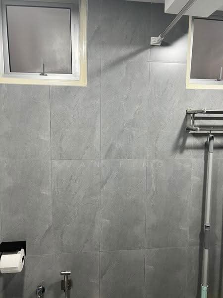 Pangsapuri untuk Dijual di The Rise Collection 1 - Yuan Ping - Bathroom - PropertyGuru.com.my