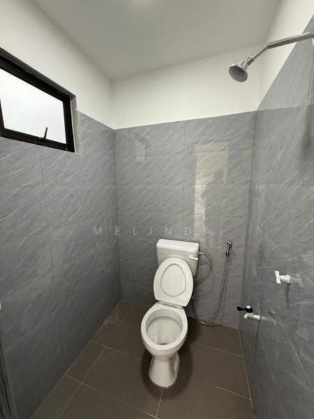 Rumah Teres 2-Tingkat untuk Dijual di Bandar Selesa Jaya (Skudai) - Melinda Ee - Bathroom - PropertyGuru.com.my