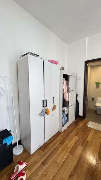 Condominium for Rent at Paraiso Residence @ The Earth - Mavis Yee - Bathroom - PropertyGuru.com.my