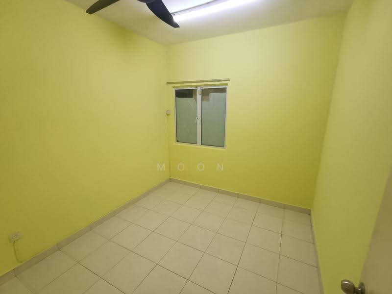 Kediaman Servis untuk Dijual di Koi Kinrara - Moon Chiew - Interior - PropertyGuru.com.my