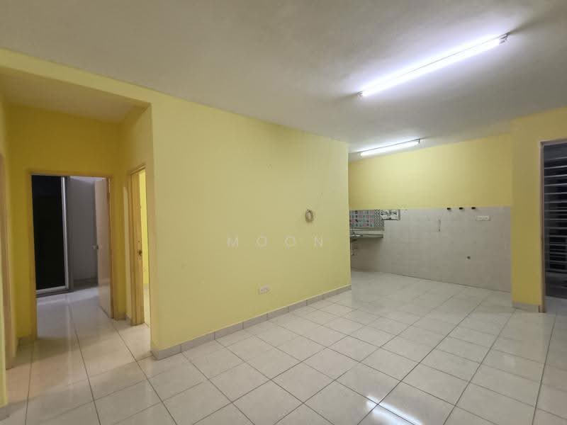 Kediaman Servis untuk Dijual di Koi Kinrara - Moon Chiew - Interior - PropertyGuru.com.my