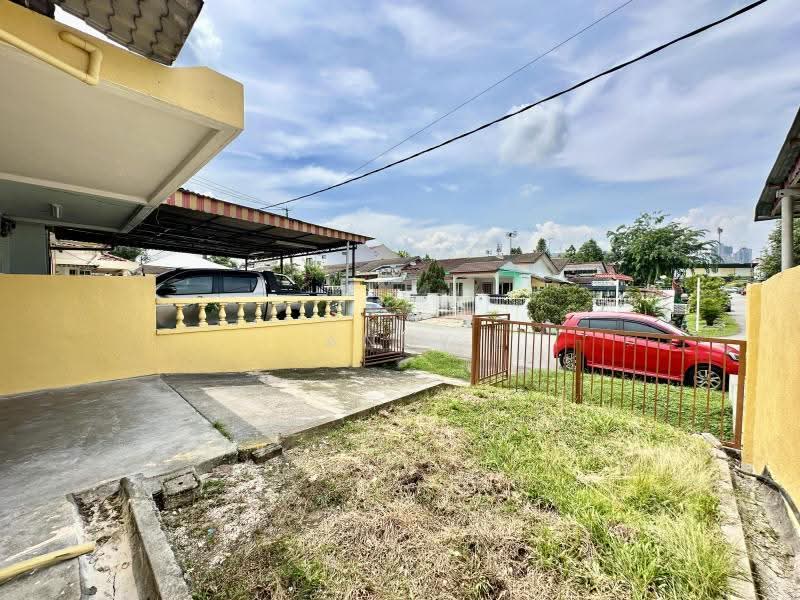 Rumah Teres 1-Tingkat untuk Dijual di Kelana Jaya (Petaling Jaya) - Andy Riki - PropertyGuru.com.my