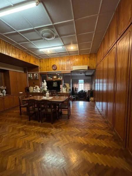 Bungalow House untuk Dijual di Taman Danau Desa (Taman Desa) - Gin Low - Dining Room - PropertyGuru.com.my