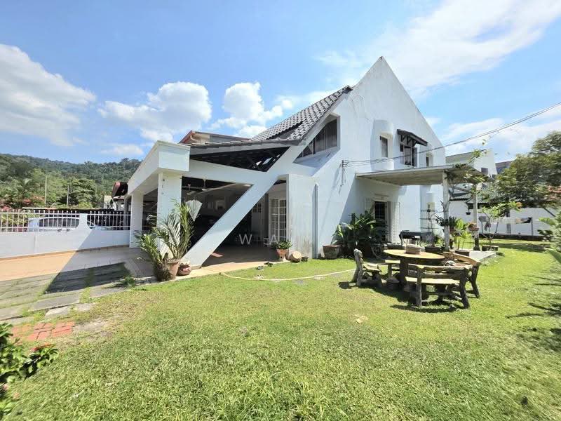 2-storey Terraced House for Sale in Ampang Jaya (Ampang) - Wan Azlan Ahmad - PropertyGuru.com.my