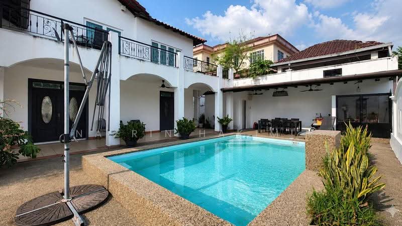 Rumah Teres untuk Dijual di Seksyen 8 (Shah Alam) - Nazrin Hakimin - Exterior - PropertyGuru.com.my