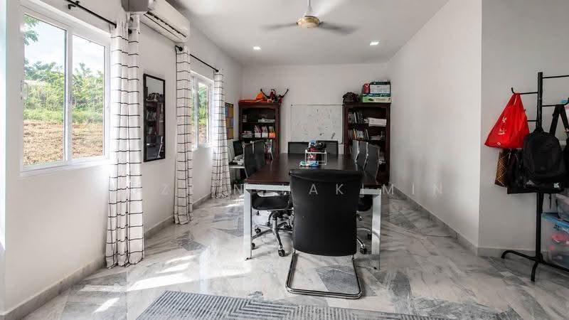 Rumah Teres untuk Dijual di Seksyen 8 (Shah Alam) - Nazrin Hakimin - PropertyGuru.com.my