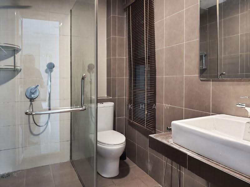 Kondominium untuk Dijual di Atmosfera Kondominium - John Khaw - Bathroom - PropertyGuru.com.my