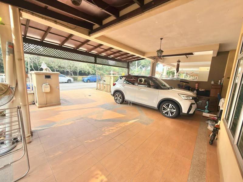 Rumah Teres 2-Tingkat untuk Dijual di Kemuning Utama (Shah Alam) - Wan Azlan Ahmad - Exterior - PropertyGuru.com.my