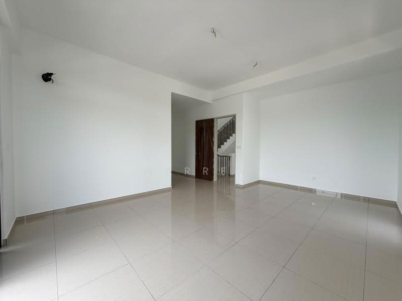 Rumah Kluster untuk Dijual di Horizon Hills (Iskandar Puteri (Nusajaya)) - Warren Tay - Living Room - PropertyGuru.com.my
