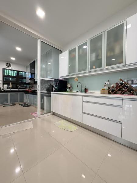 Rumah Berkembar untuk Dijual di Taman Melawati (Ulu Kelang) - Hei Kar Jun - Kitchen - PropertyGuru.com.my