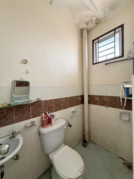 2-storey Terraced House for Sale in Johor Bahru (Johor) - Gladys Wong - Bathroom - PropertyGuru.com.my