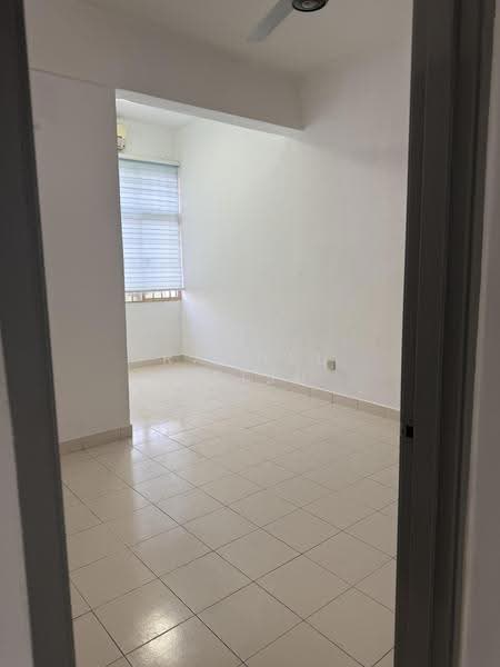 Townhouse for Sale in Taman Lagenda Mas (Cheras) - Rachel Krish - Interior - PropertyGuru.com.my
