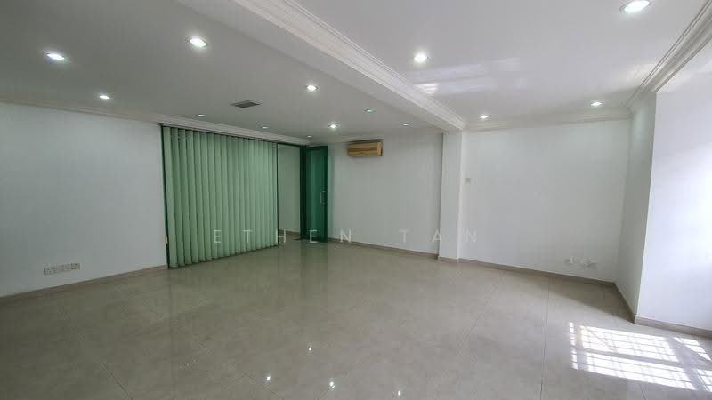 Shop / Office for Rent in Taman Iping (Batu Maung) - Ethen Tan - Interior - PropertyGuru.com.my