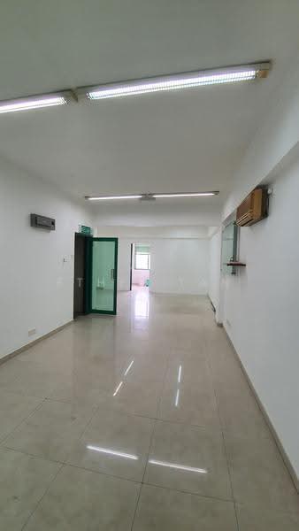 Shop / Office for Rent in Taman Iping (Batu Maung) - Ethen Tan - Interior - PropertyGuru.com.my