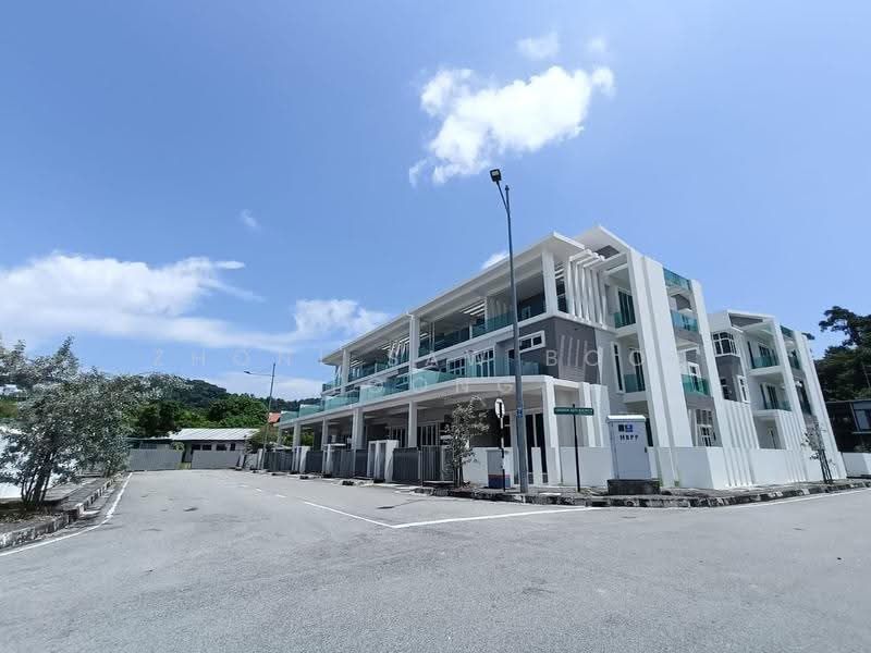 Rumah Teres 3-Tingkat untuk Dijual di Bayan Lepas Industrial Park (Bayan Lepas) - Zhonl Saw Boon Loong - Exterior - PropertyGuru.com.my
