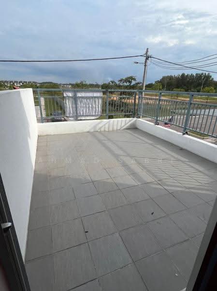 Townhouse for Rent in Cybersouth (Dengkil) - Ahmad Sabri - Balcony - PropertyGuru.com.my