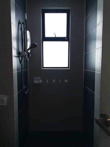 Kediaman Servis untuk Dijual di Amaya Maluri - Alvin Loo - Bathroom - PropertyGuru.com.my