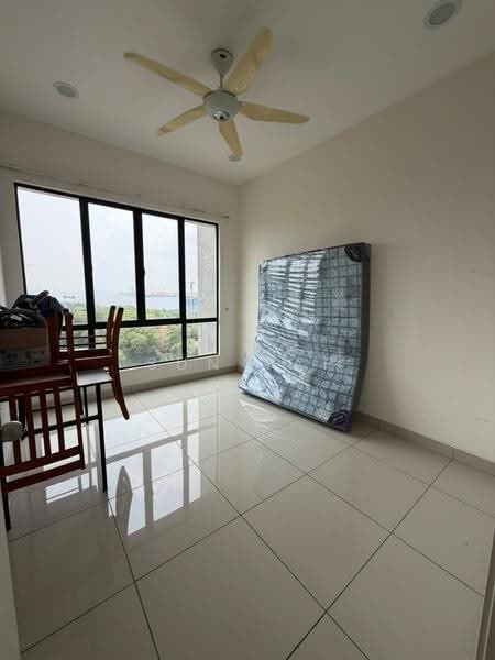 Pangsapuri untuk Disewa di Impian Senibong Residences - Sun Yap - Living Room - PropertyGuru.com.my
