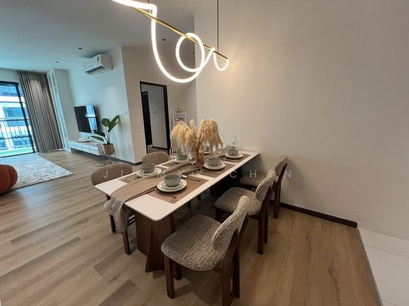 Kondominium untuk Dijual di Sapphire On The Park - Jimmyy Chin - Dining Room - PropertyGuru.com.my