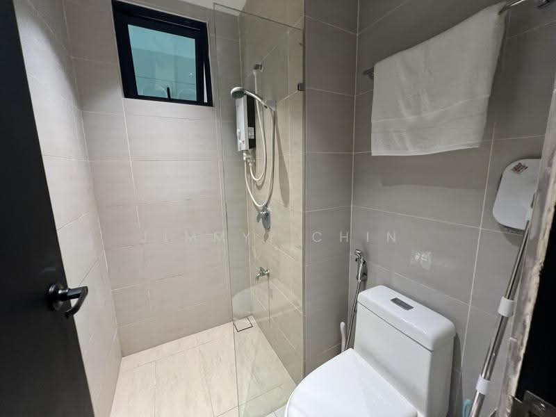 Kondominium untuk Dijual di Sapphire On The Park - Jimmyy Chin - Bathroom - PropertyGuru.com.my