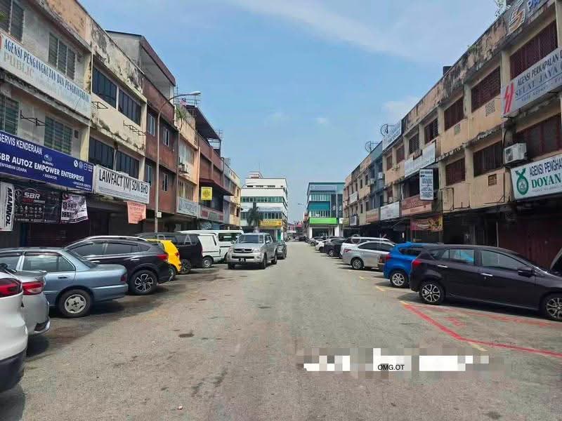 Kedai untuk Dijual di Taman Sungai Aur (Pelabuhan Klang) - Daniel Kok - Exterior - PropertyGuru.com.my