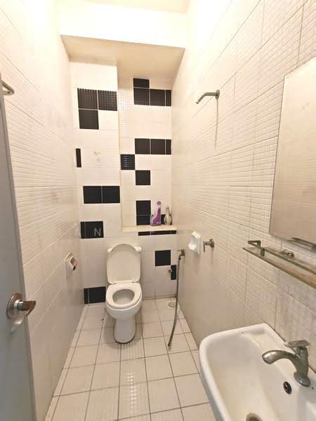 Service Residence for Rent at The Sky Executive Suites - Janice Yong - Bathroom - PropertyGuru.com.my
