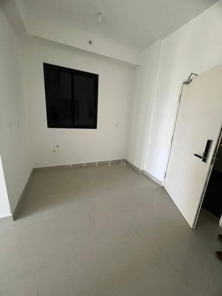 Service Residence for Sale at Meridin Suites @ The Meridin - Queenie Ng - Interior - PropertyGuru.com.my