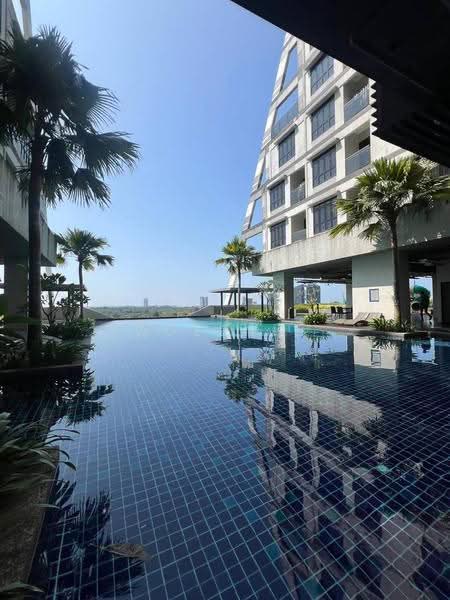 Service Residence for Sale at Meridin Suites @ The Meridin - Queenie Ng - Exterior - PropertyGuru.com.my